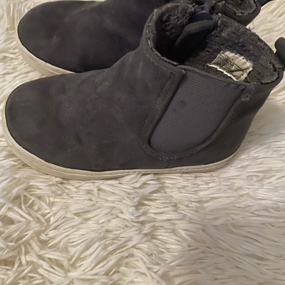 Gap and Sperry-like shoes! Size 7 toddler boys!